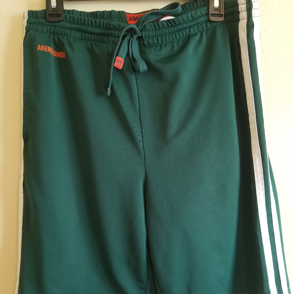Abercrombie basketball shorts